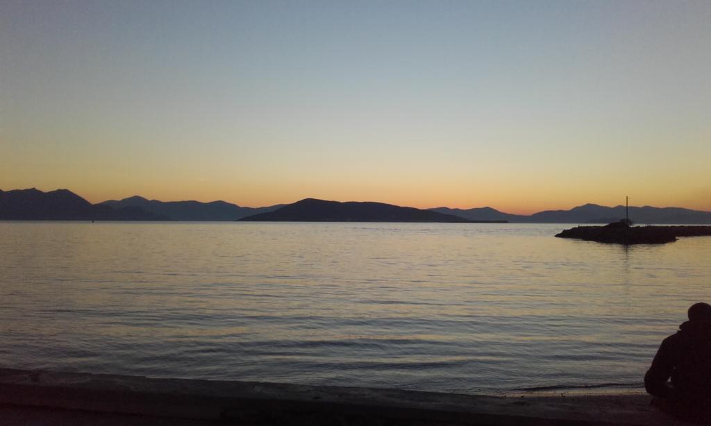 Barbara II Hotel Agia Marina  Bagian luar foto